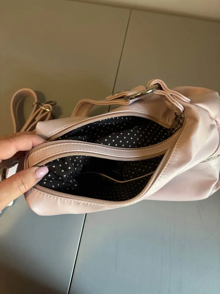 Pretty Pink Purse image indicator(3)