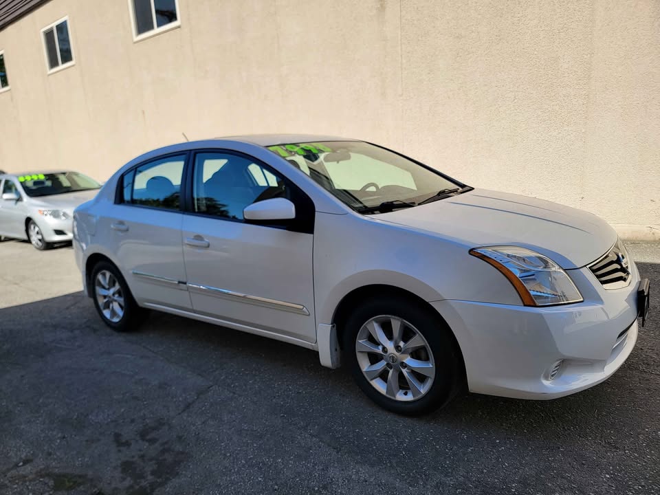 2010 Nissan Sentra - photo 5