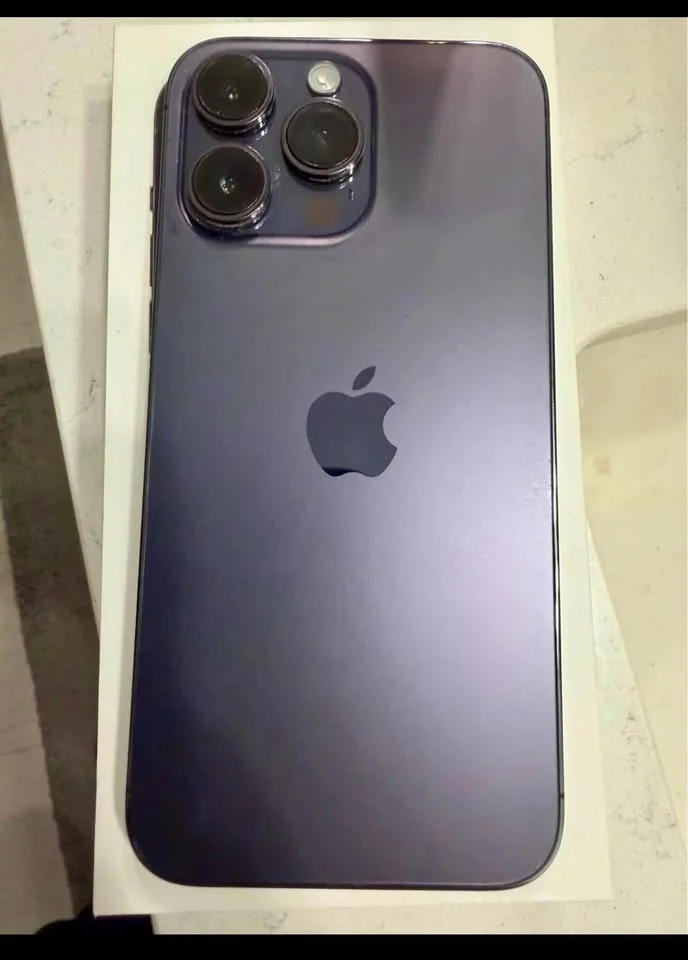 iPhone 14 Pro Max – 256GB – Deep Purple – *UNLOCKED* image indicator(2)