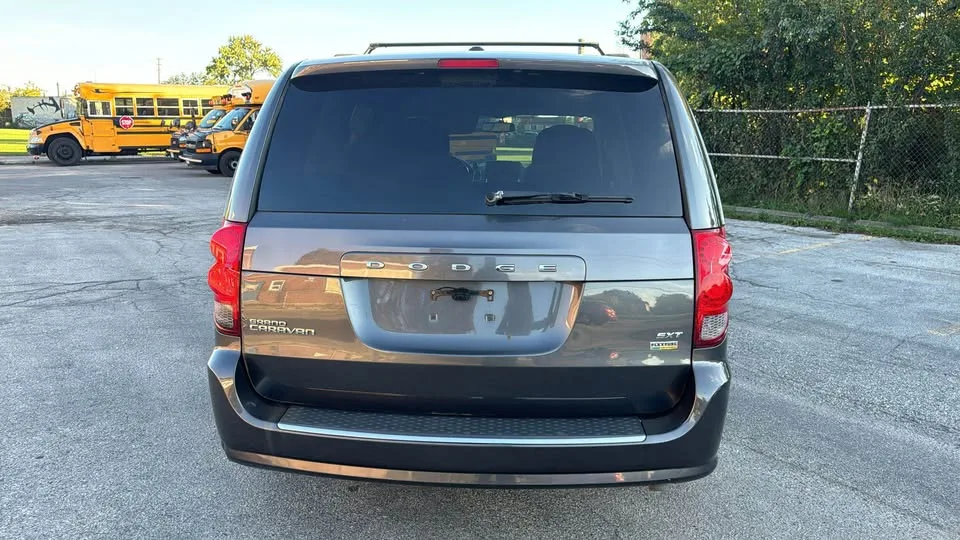 2016 Dodge Grand Caravan image indicator(4)