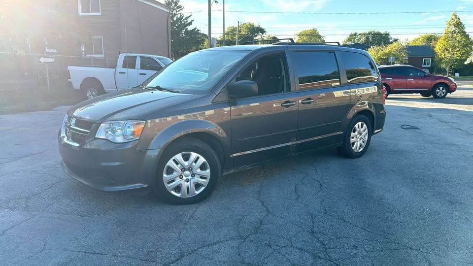 2016 Dodge Grand Caravan image indicator(7)