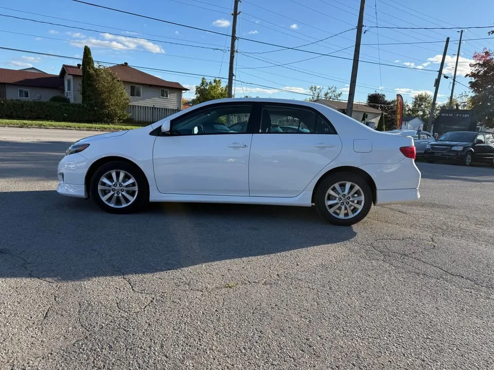2009 Toyota Corolla image indicator(4)