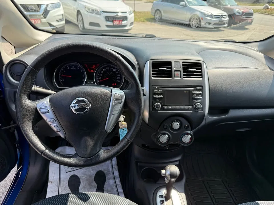 2014 Nissan Versa Note image indicator(9)