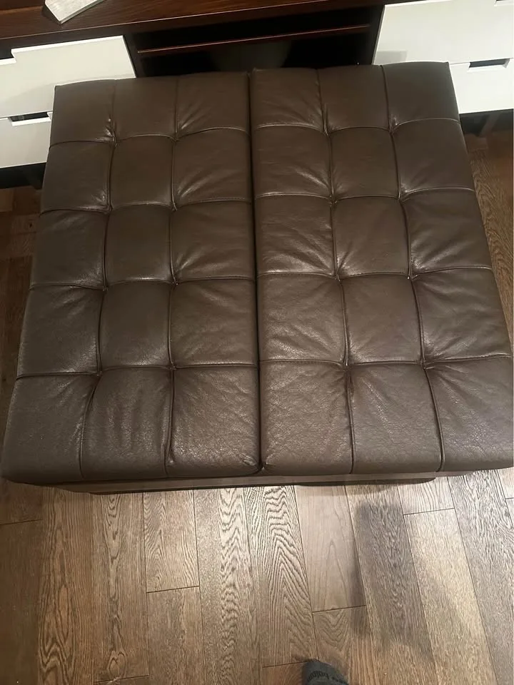 Leather Coffee Table image indicator(3)