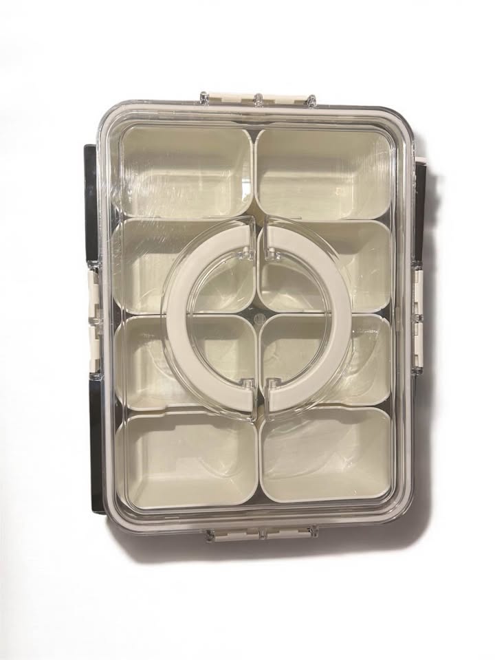 Snackle Box - Used Once - $15 w/ Free Popsicle Mold - photo 2