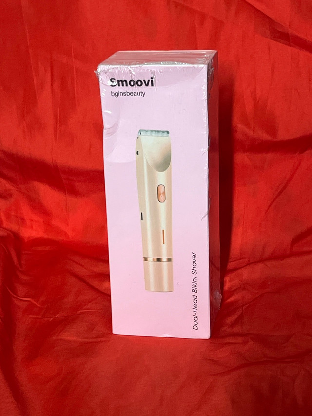 Smoovi Dual-Head Bikini Shaver!