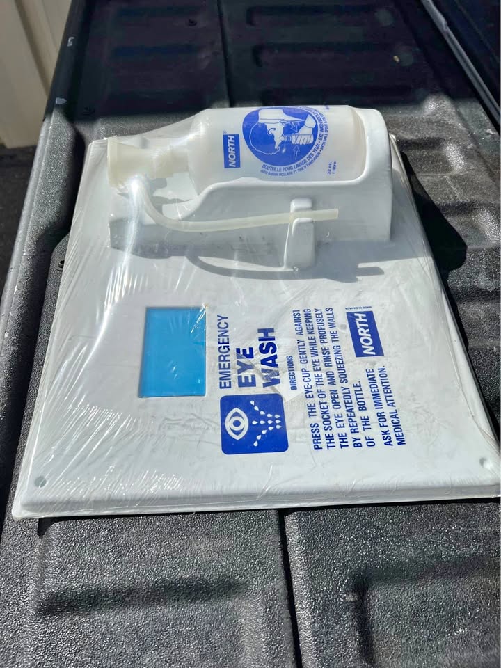 North emergency eye wash station