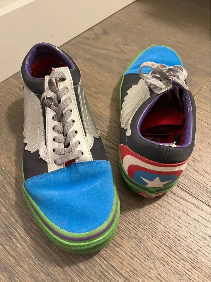 Marvel x Vans Off the Wall image indicator(2)