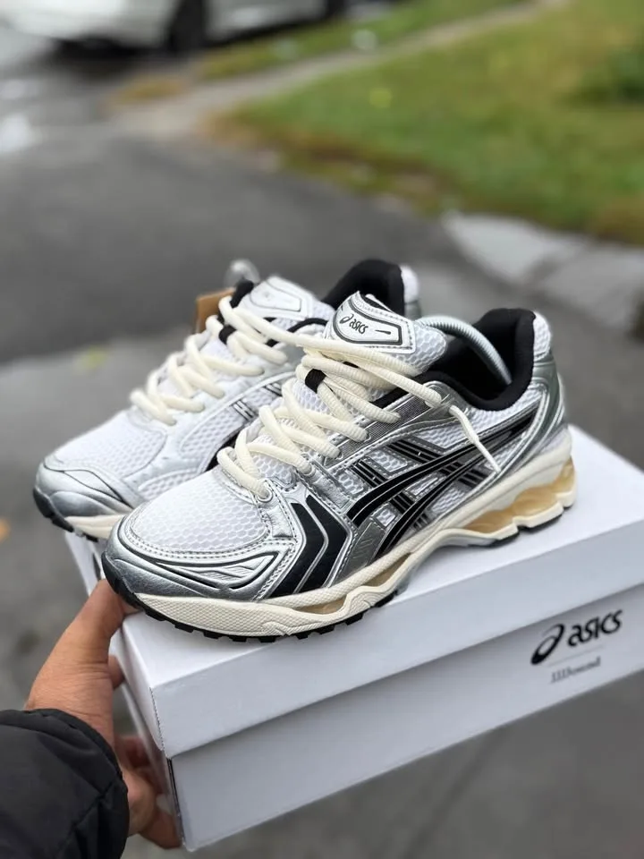 ASICS KAYANO 14 HAZE WHITE 🔥 image indicator(3)