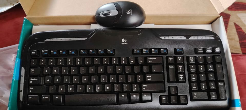 Logitech Cordless Desktop Ex110 keyboard mouse - photo 2