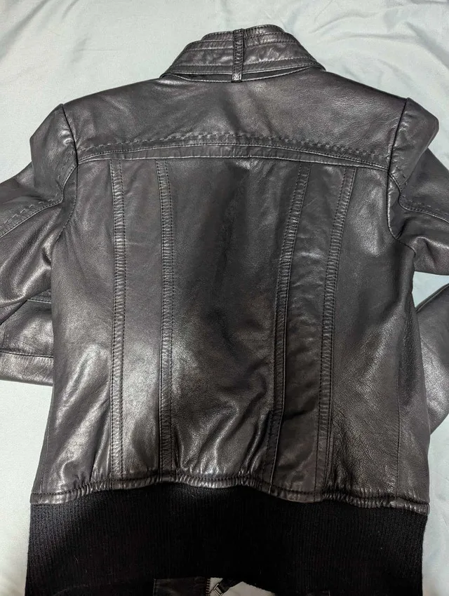 Genuine Leather Womens Danier Jacket - size 2XS image indicator(3)