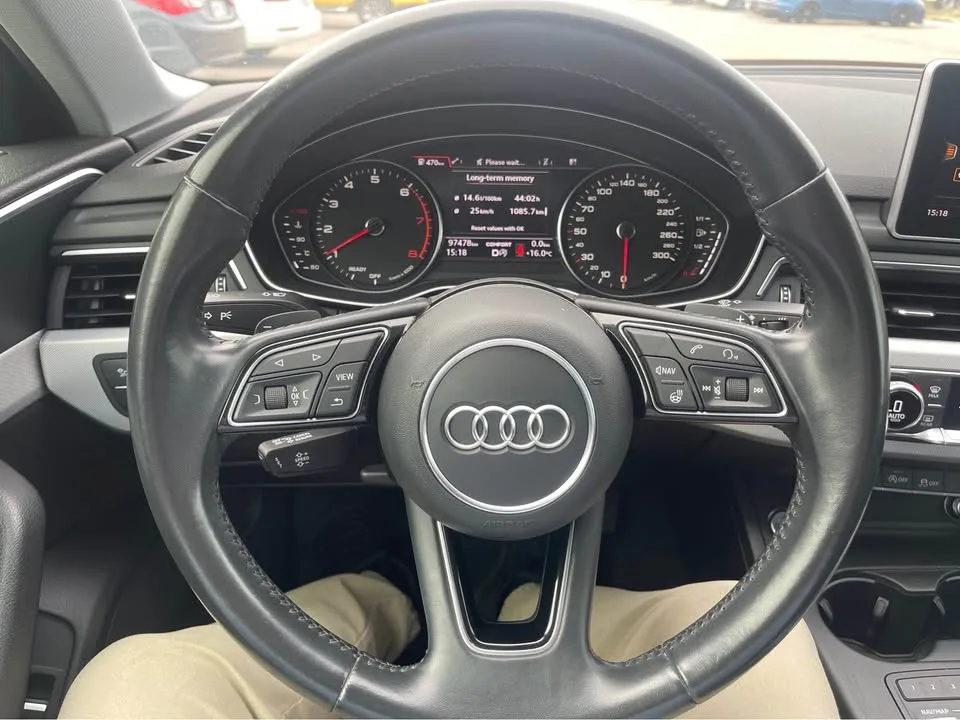 2018 Audi A4 image indicator(8)