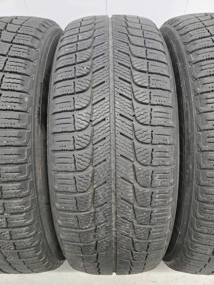 Tires- Michelin X-Ice Winter Tires- 205/65R15 image indicator(5)
