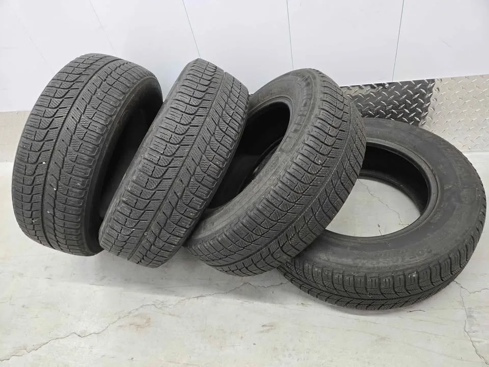 Tires- Michelin X-Ice Winter Tires- 205/65R15 image indicator(7)