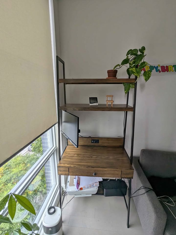 Beautiful wooden desk with shelves and built in led light