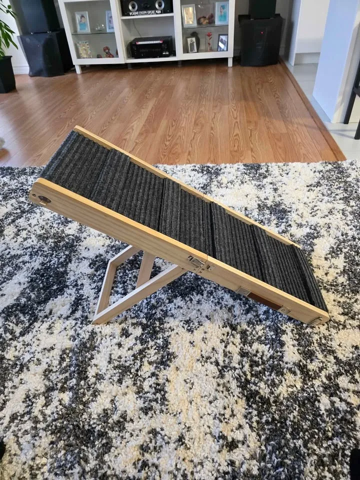 Adjustable Dog Ramp, Portable Folding Pet Ramp, 32" Long image indicator(5)