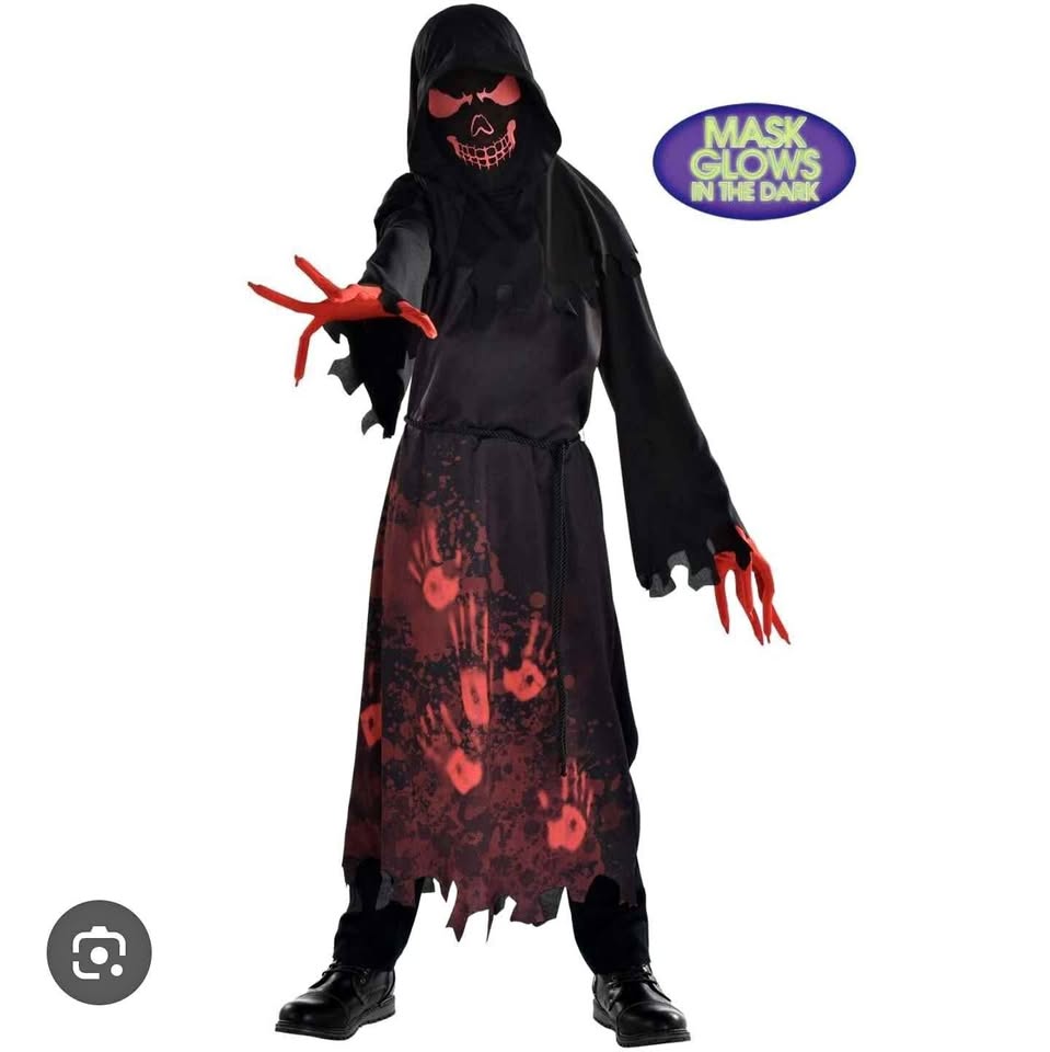 Kids size large 10-12 Halloween Hooded horror custome