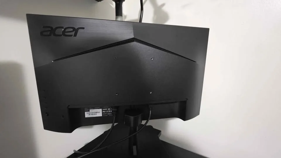 ACER 24" Monitor, 75hz, IPS panel image indicator(3)