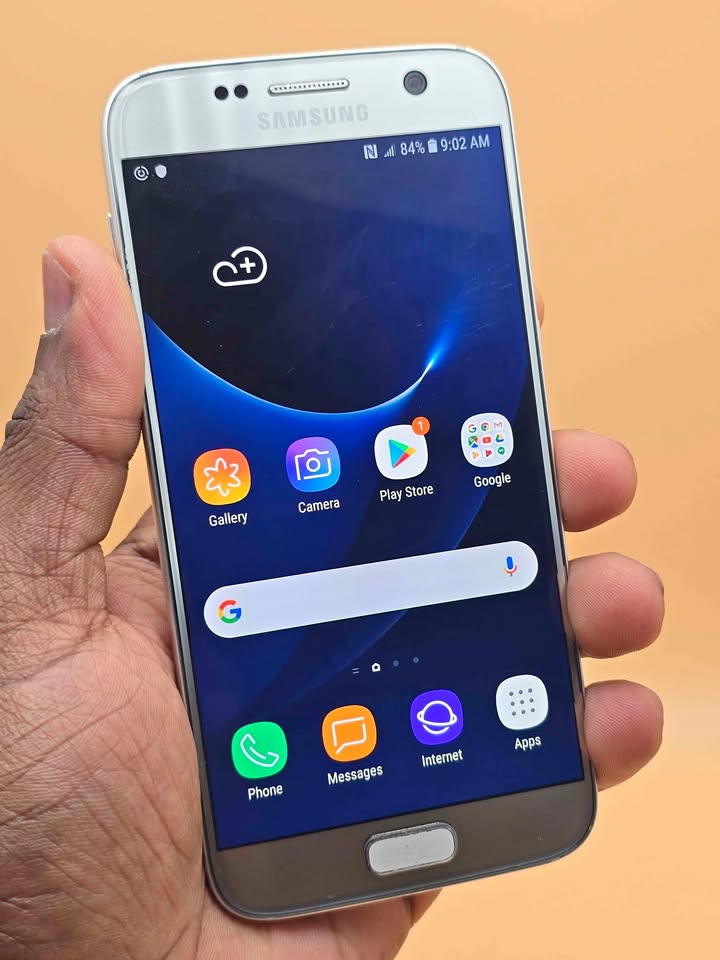 32GB Samsung Galaxy S7