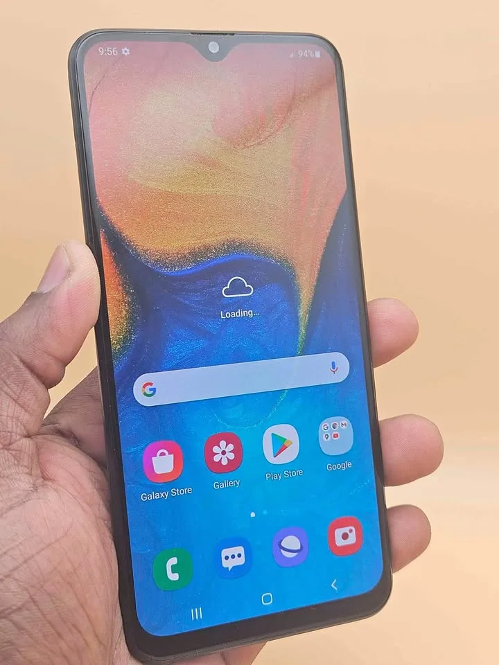 32GB Samsung Galaxy A20 thumbnail