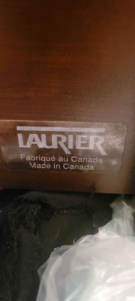 Queen bed - made in Canada by Laurier - photo 4