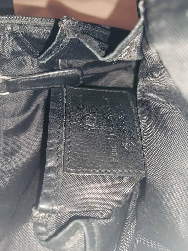 Black Osgoode Marley Leather Purse $50 OBO image indicator(4)