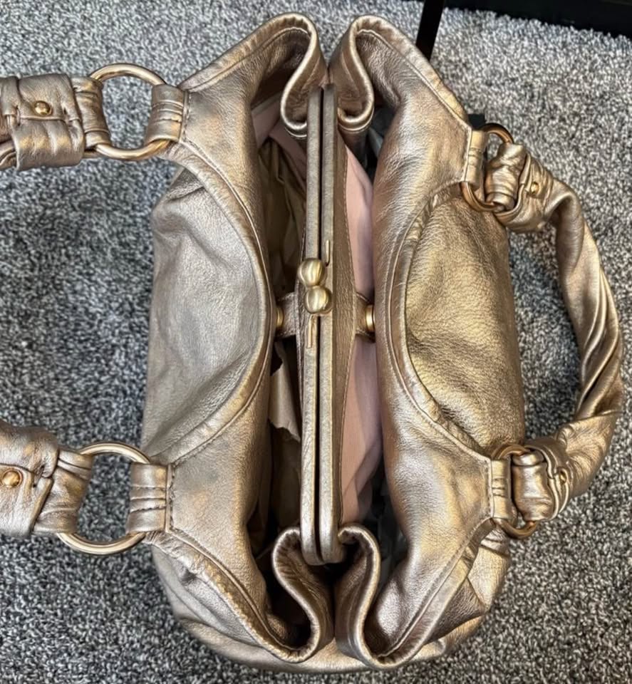 Rare Limited edition rose gold Coach - photo 3