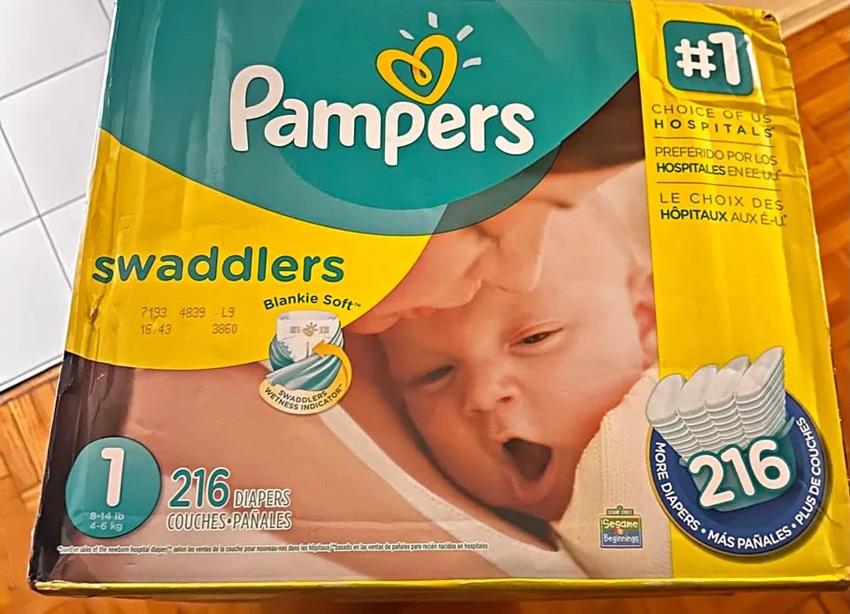 Pampers Swaddlers Size 2, 186 Count thumbnail