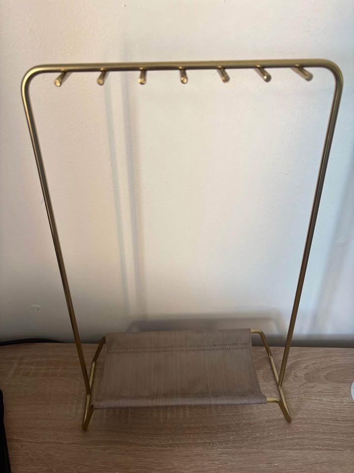 Jewelry Stand - photo 2