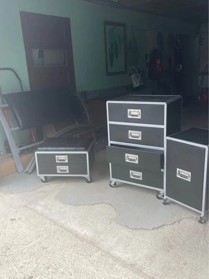 Youth/teen 4 Piece Bedroom Set image indicator(2)