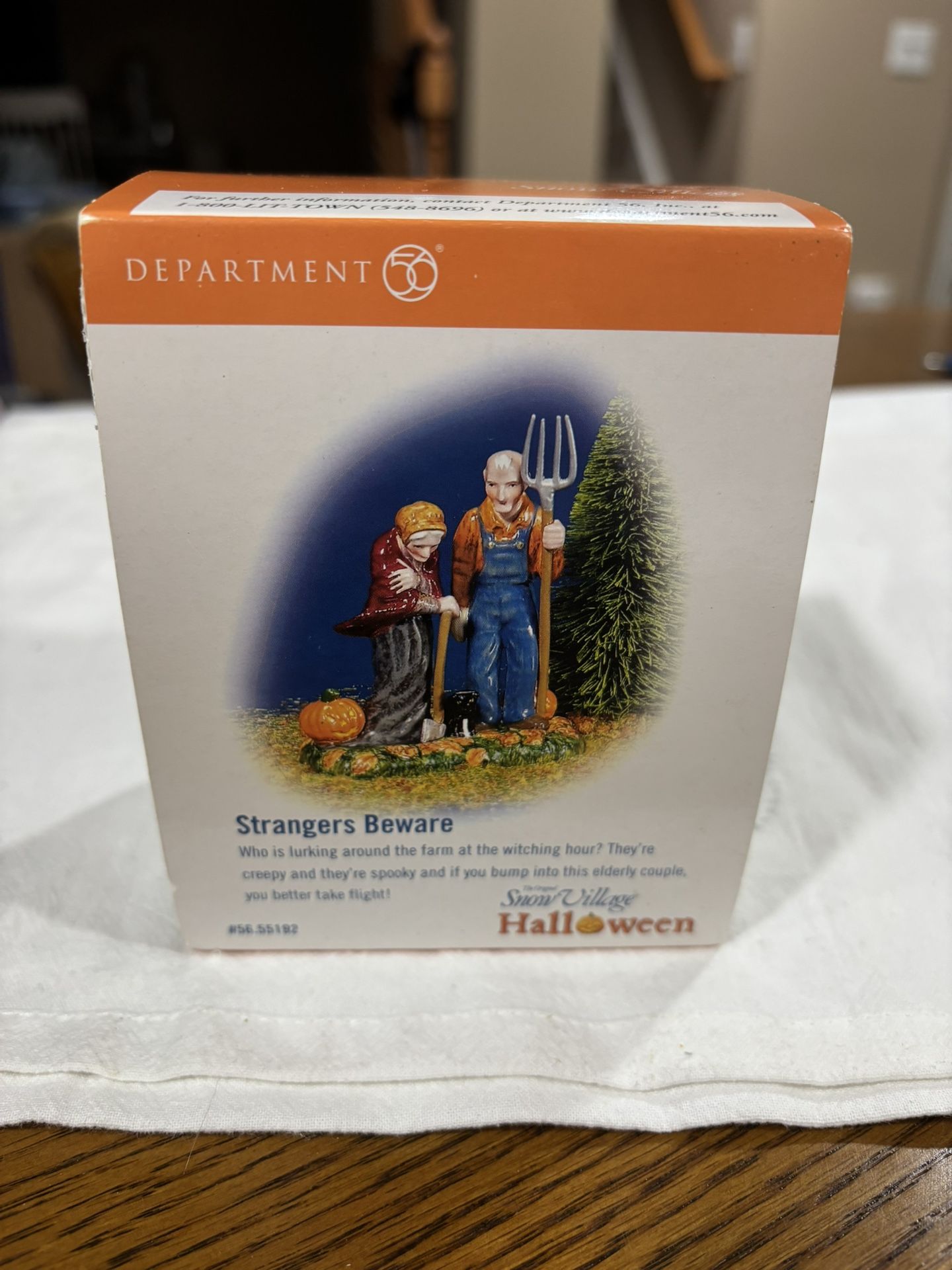 Dept 56-Strangers Beware