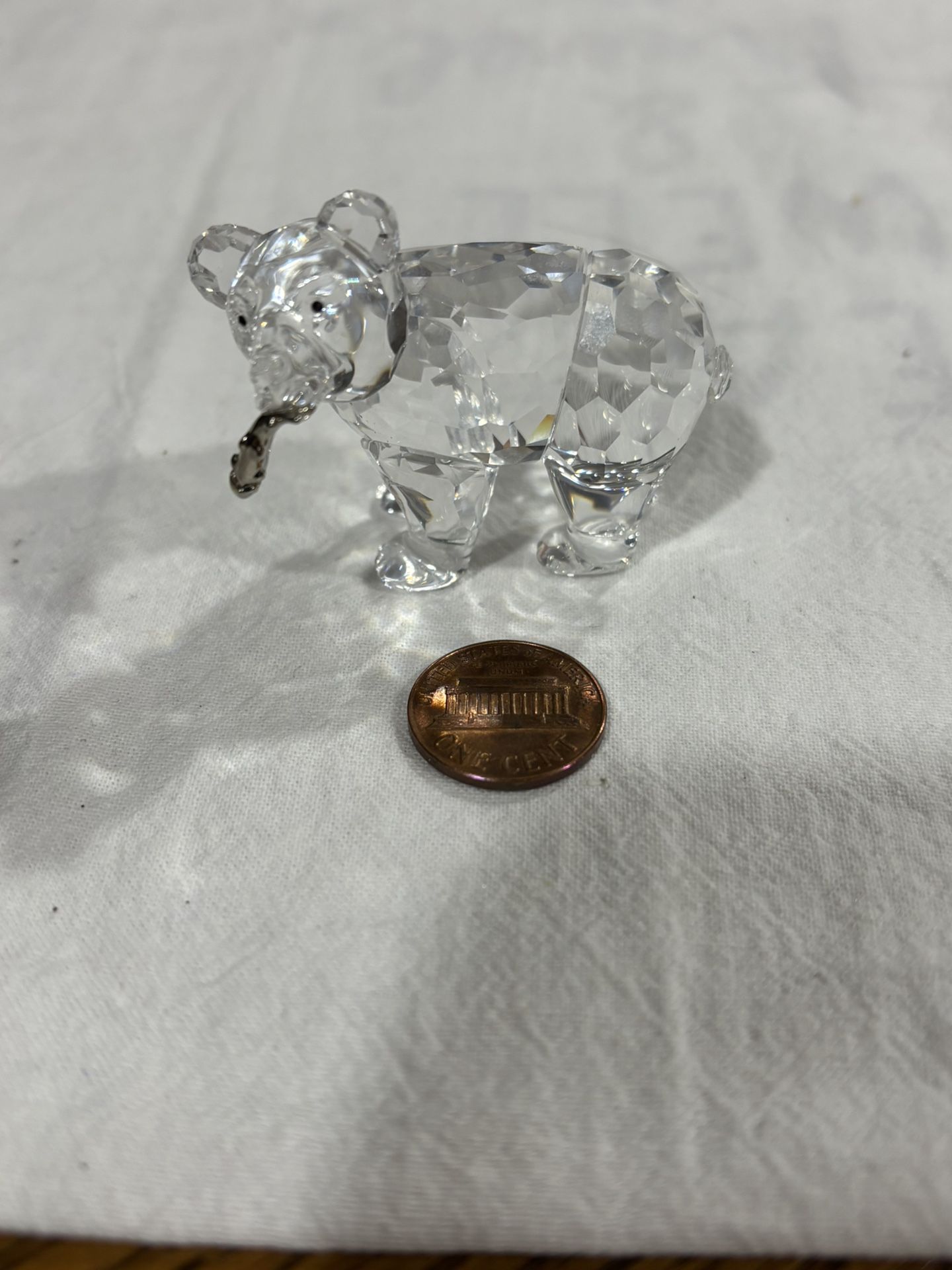 Swarovski Grizzly Cub Bear