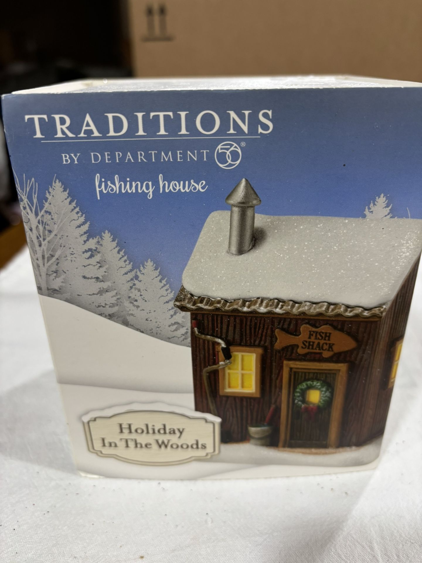 Dept56 Traditions Fishing House