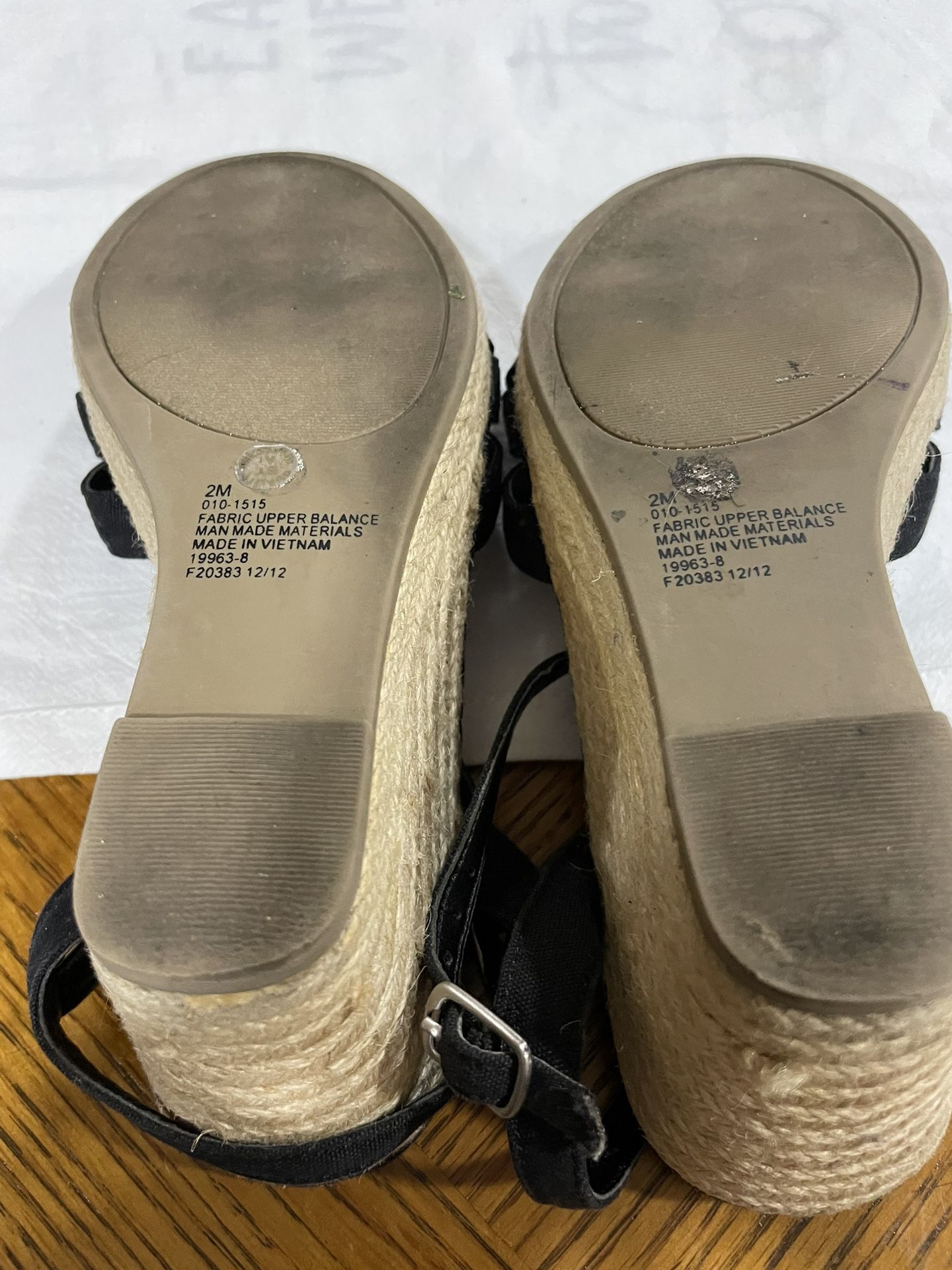 Arizona Jeans Size 2 Black Sandals - photo 5