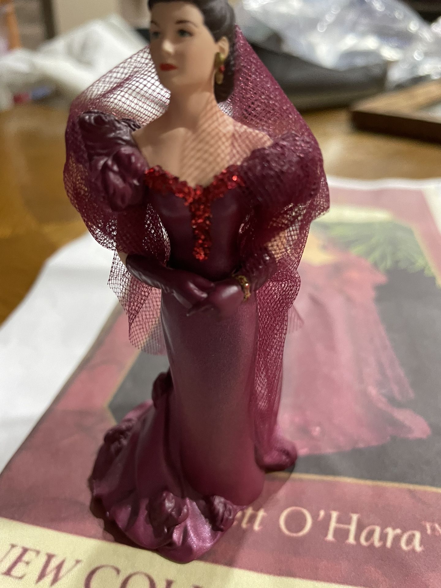 Hallmark Ornament- Scarlett O’Hare in Red Dress - photo 2
