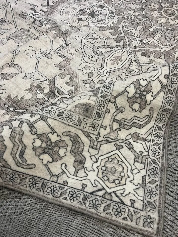 🌼 Brand New Beige Floral 6x9ft Area Rug image indicator(2)