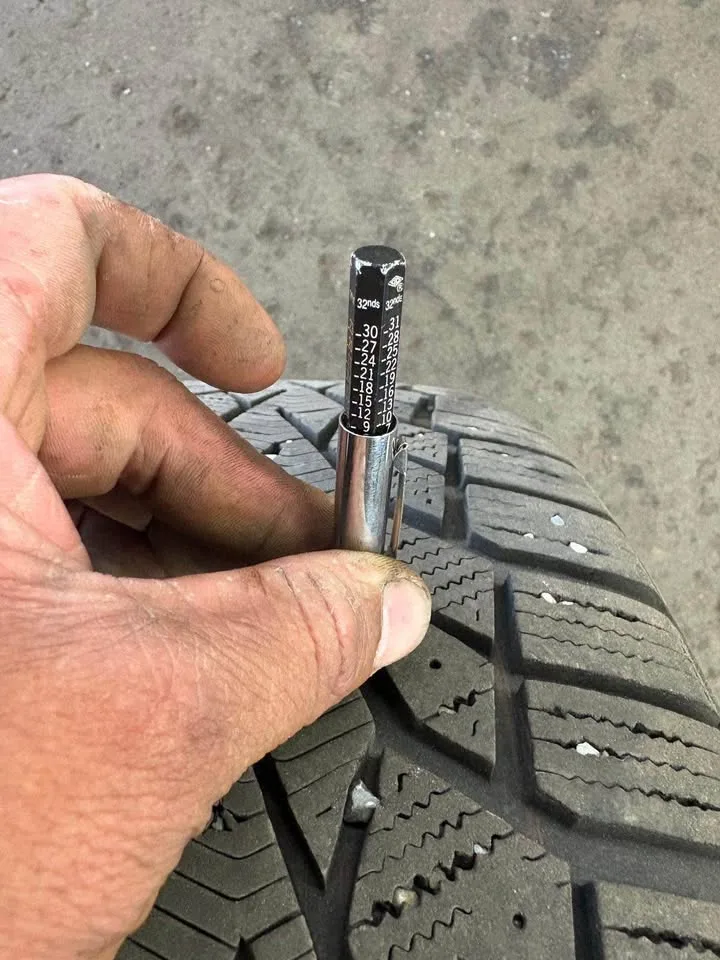 3x Winter tyres only! image indicator(2)