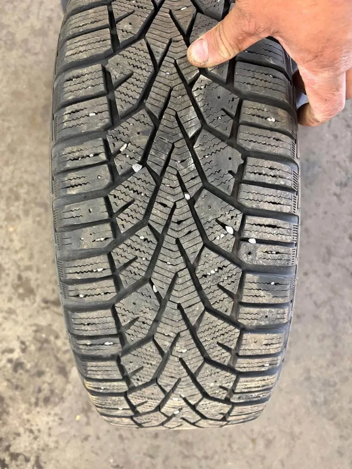 3x Winter tyres only! image indicator(3)