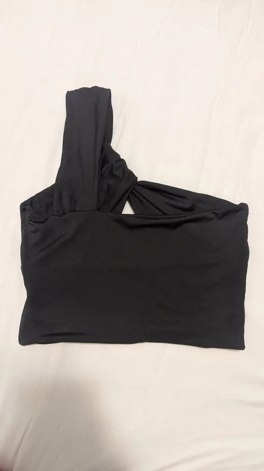 One Shoulder Hollow Out Crop Top Sz S image indicator(2)