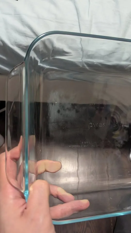 Pyrex® Basics™ 2 Quart Glass Square Baking Dish image indicator(2)