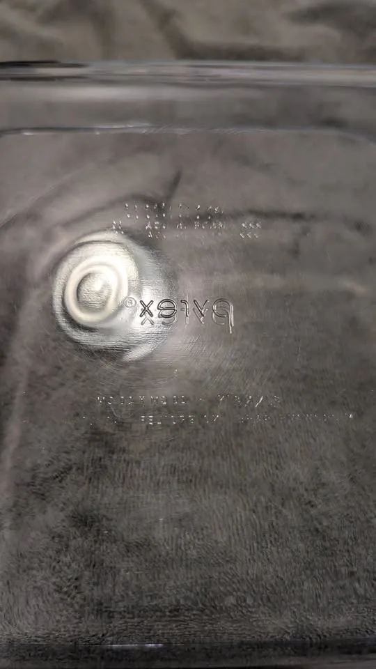 Pyrex® Basics™ 2 Quart Glass Square Baking Dish image indicator(3)