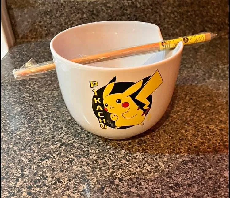 Pikachu Ceramic Ramen Bowl thumbnail