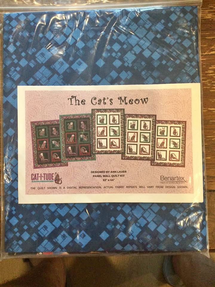 The Cat’s Meow Quilt Kit 32 x 44