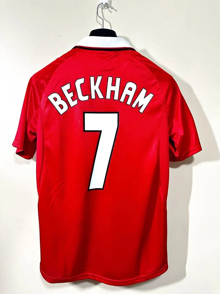 Beckham #7 Manchester United Home 1999/00 Retro Medium thumbnail