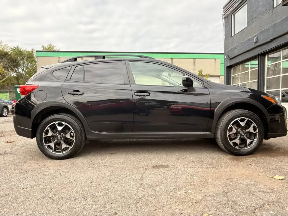 2019 Subaru Crosstrek Premium image indicator(3)