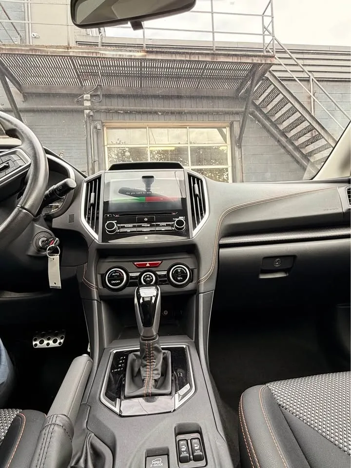 2019 Subaru Crosstrek Premium image indicator(10)