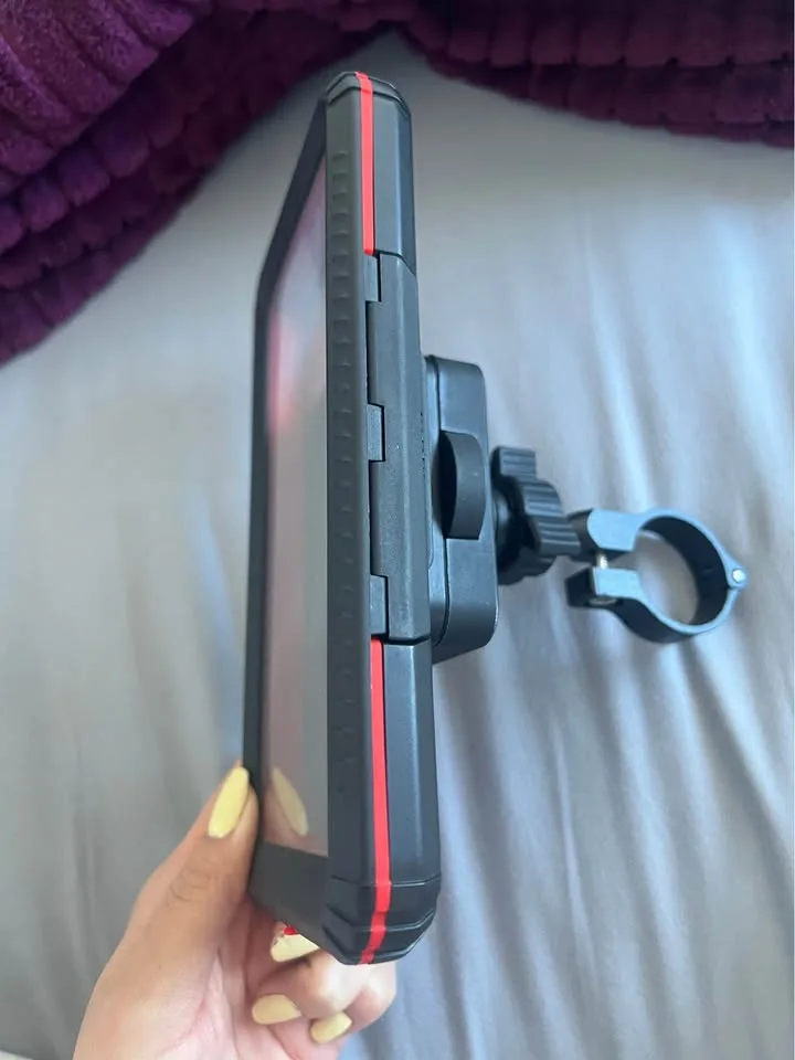 Heavy-Duty Waterproof Phone Mount image indicator(4)