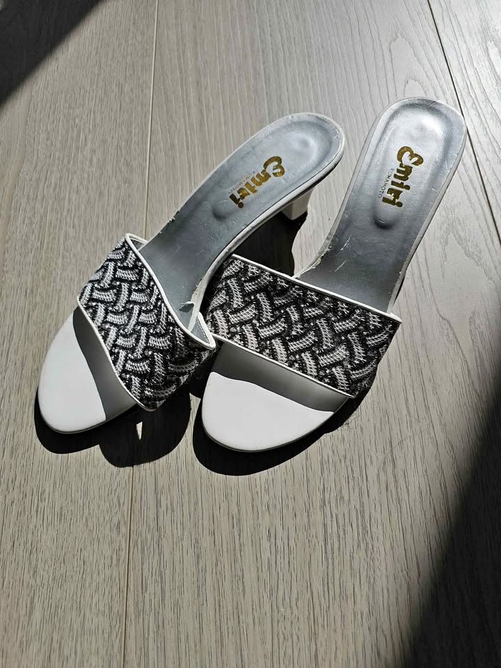 Sandal Heels
