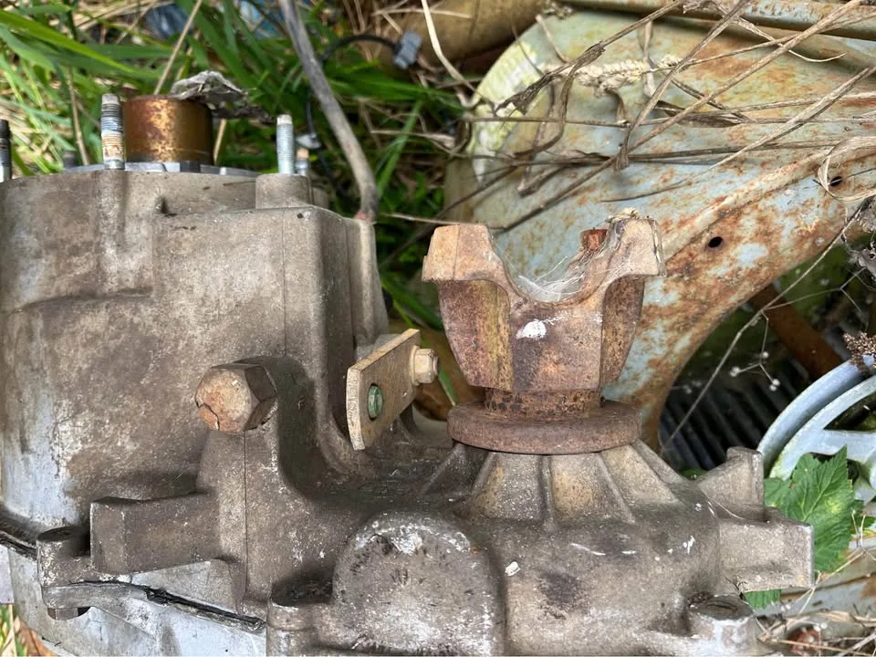 Dana 80 rear differential F350 dually image indicator(2)