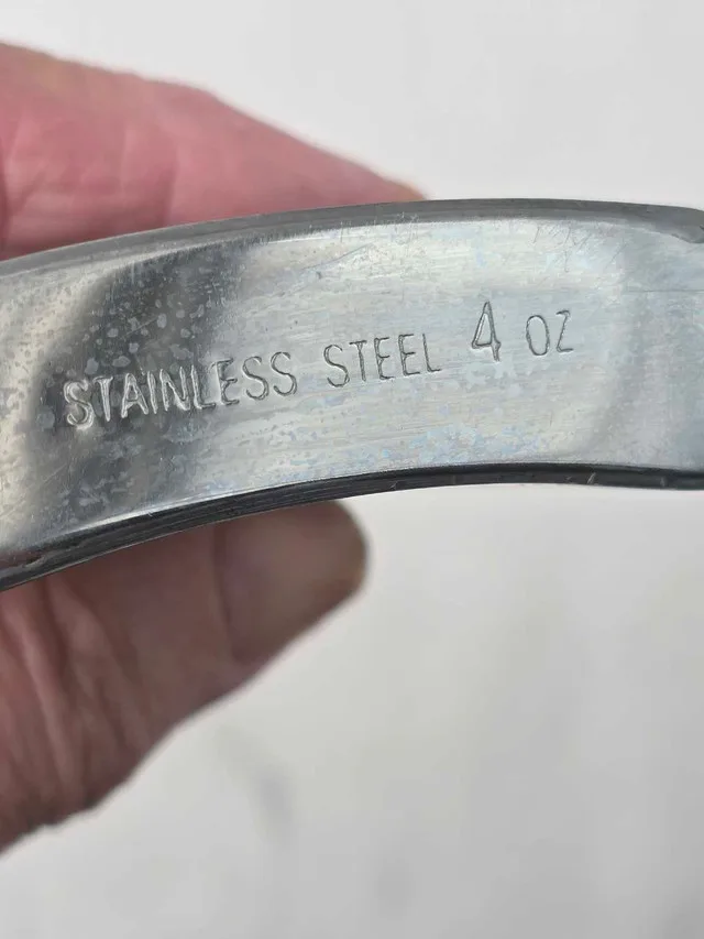 Bacardi Flask 4 oz image indicator(3)